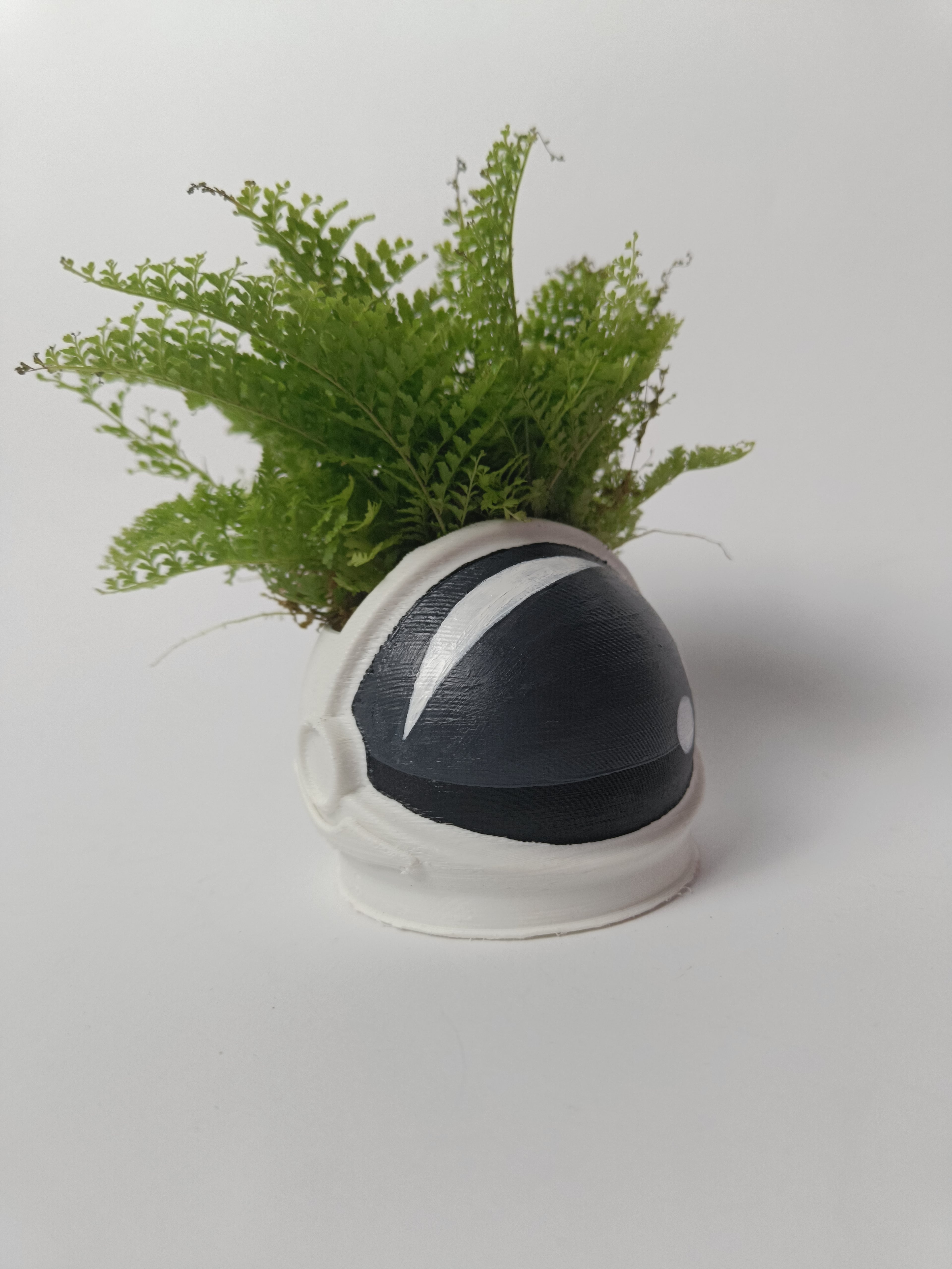 Astronaut Planter 3d model