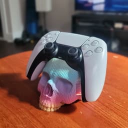 Skull Controller Stands - Smooth and Knitted Textures 3d model