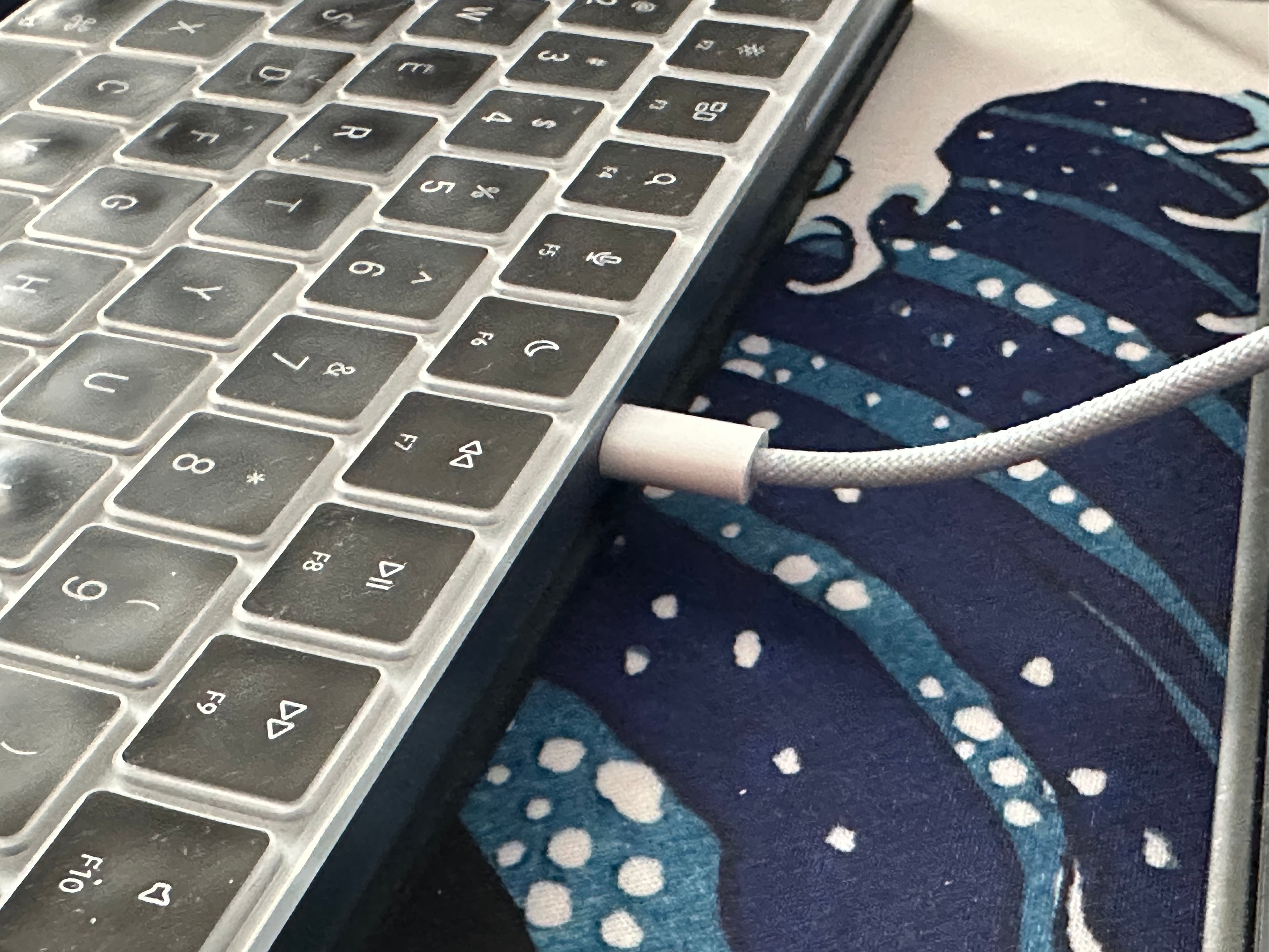 Apple Magic Keyboard and Magic Trackpad Tray 3d model