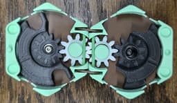 Very cool model, One thing to note is that if you want to hold the gears in place while letting them rotate, use a piece of filament that goes over the gear, but otherwise really nice. 3d model
