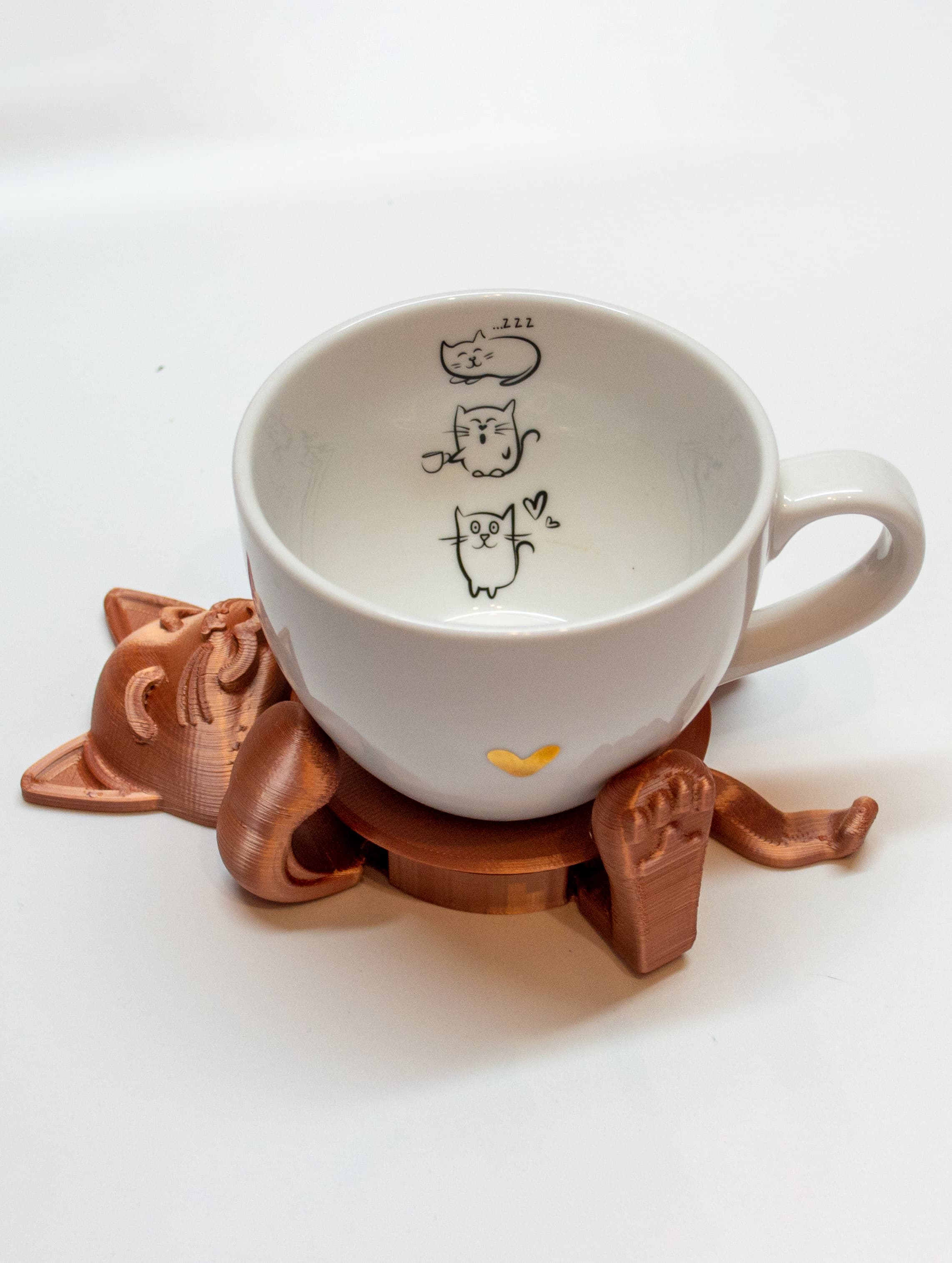 Cute Cat Mug Hugger: Self-Adjusting Coaster 3d model
