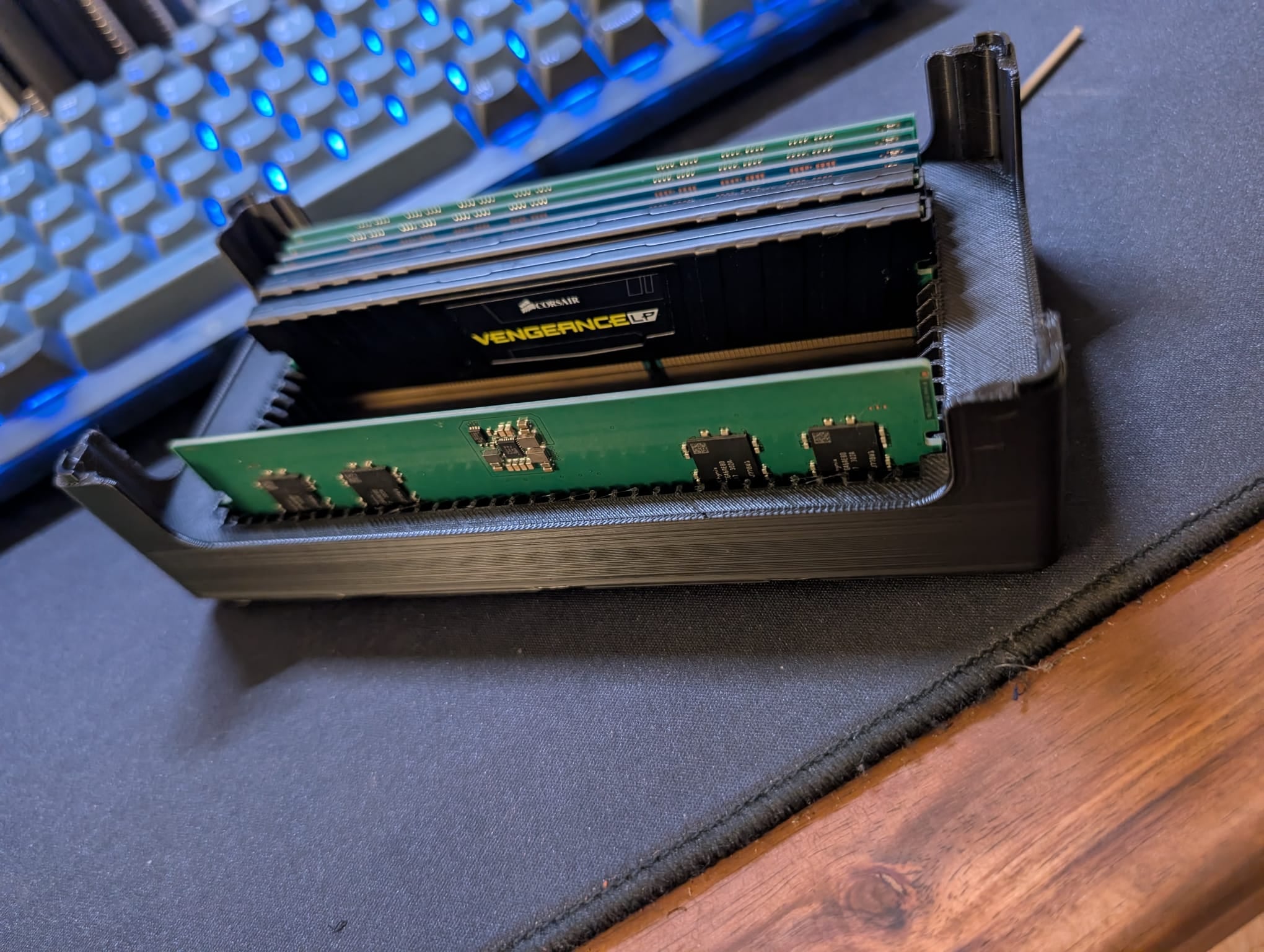 Turned out great and fits perfectly. Holds basic DDR5 (Desktop Sized) as well