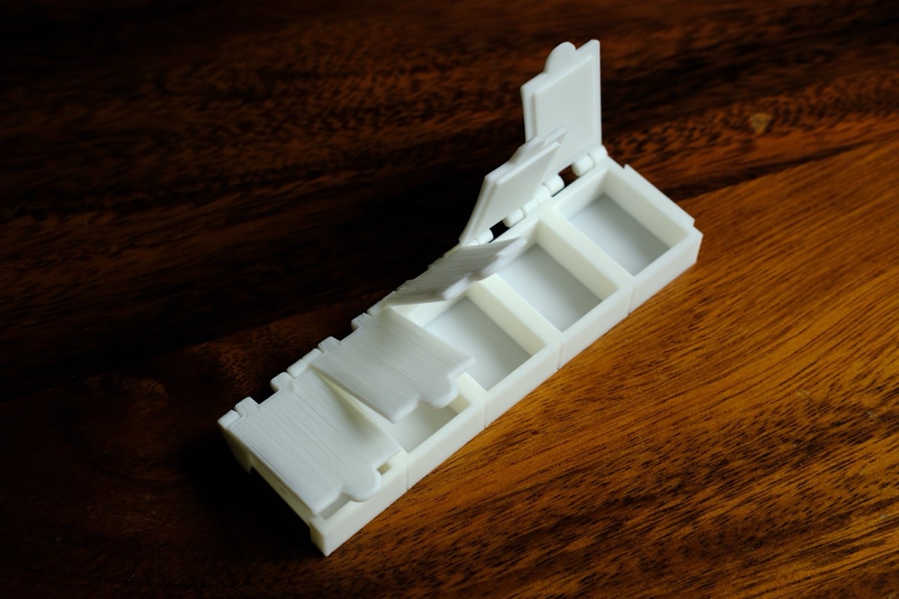 Nesting Pill Box 3d model