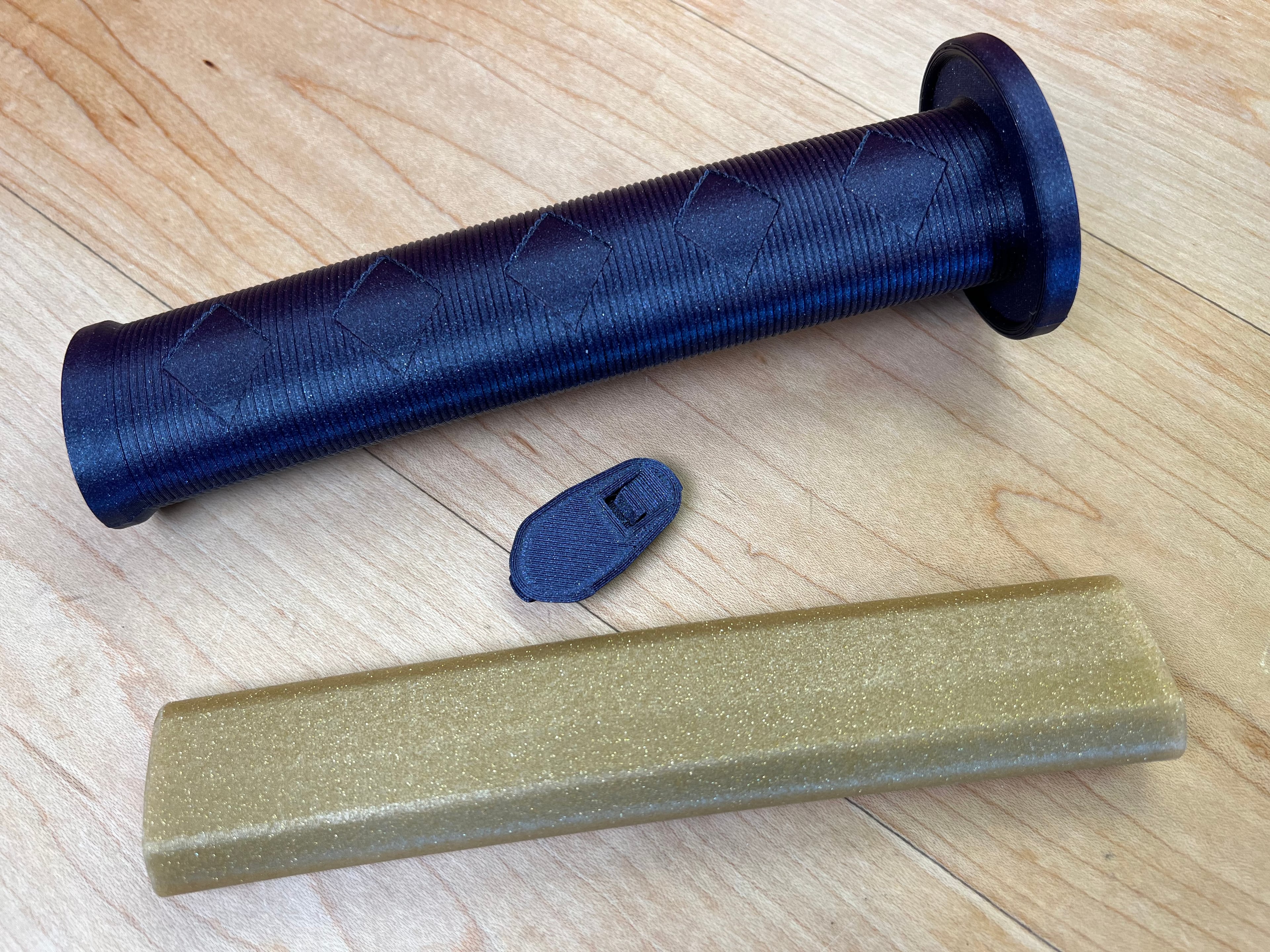Collapsing Katana with Curved Blade 3d model