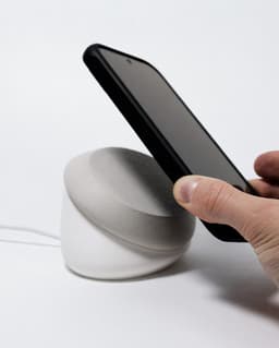 Pebble - MagSafe Phone Charger 3d model