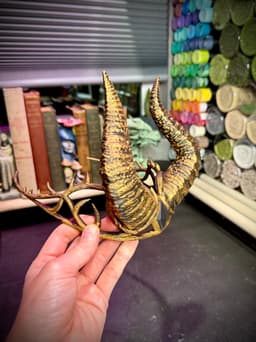 Horned tiara 3d model