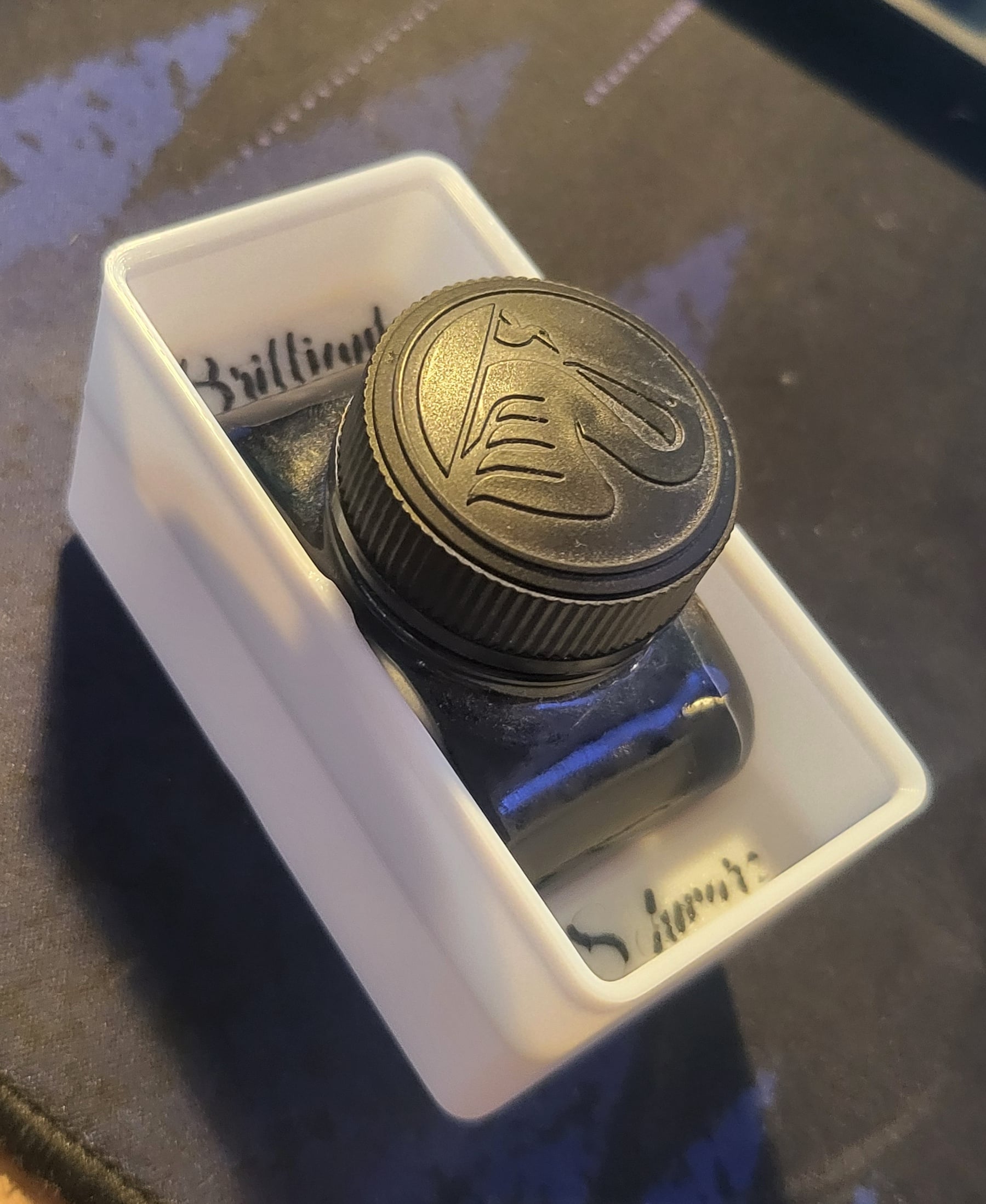 Gridfinity bin for 30ml Pelikan ink viles 3d model
