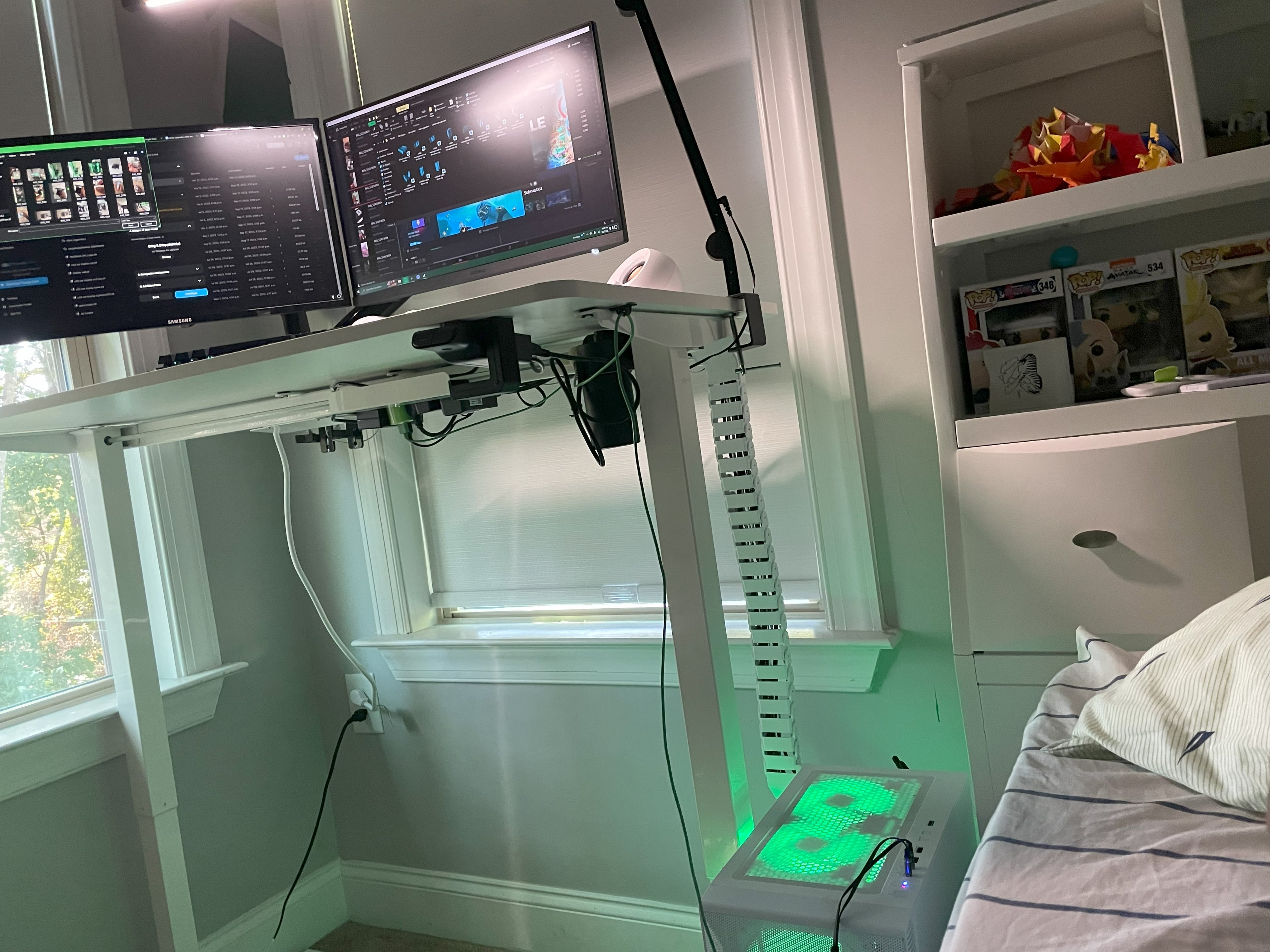Drag chain for flexispot standing desk 3d model