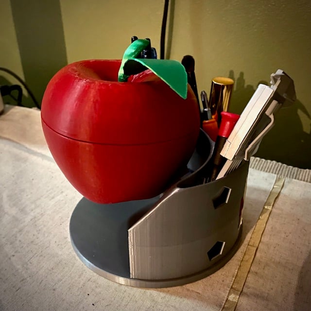 Apple Organizer 3d model