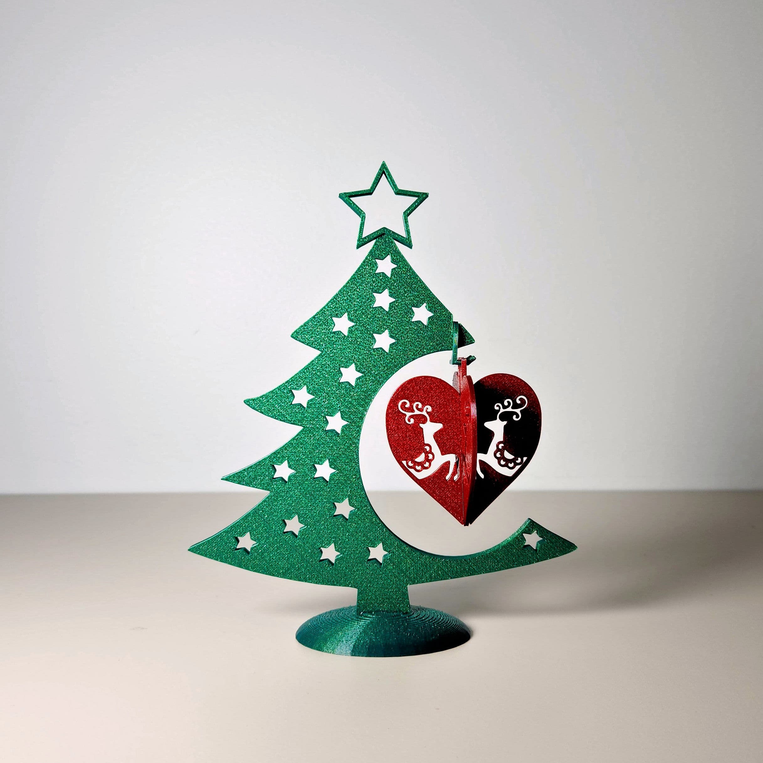 Reindeer Heart Bauble 3d model