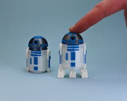 R2-D2 Fidget Clicker Keychain 3d model