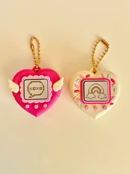 Valentines Heart Clicker Keychain Fidget Toy V-Pet Bundle 3d model