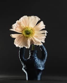 Loop Vase Tattoo 3d model