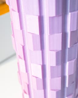 Grinder Vase: Bold Design with Shadow Play 3d model
