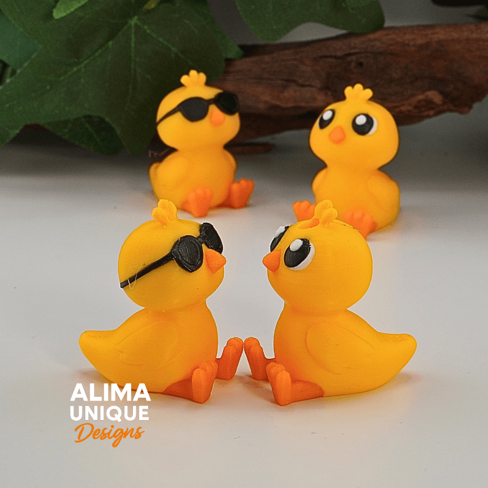 Tiny Cool and Normal Chicken 3d model