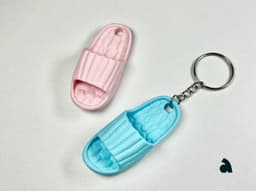 Puffy Slipper Keychain & Fridge Magnets 3d model