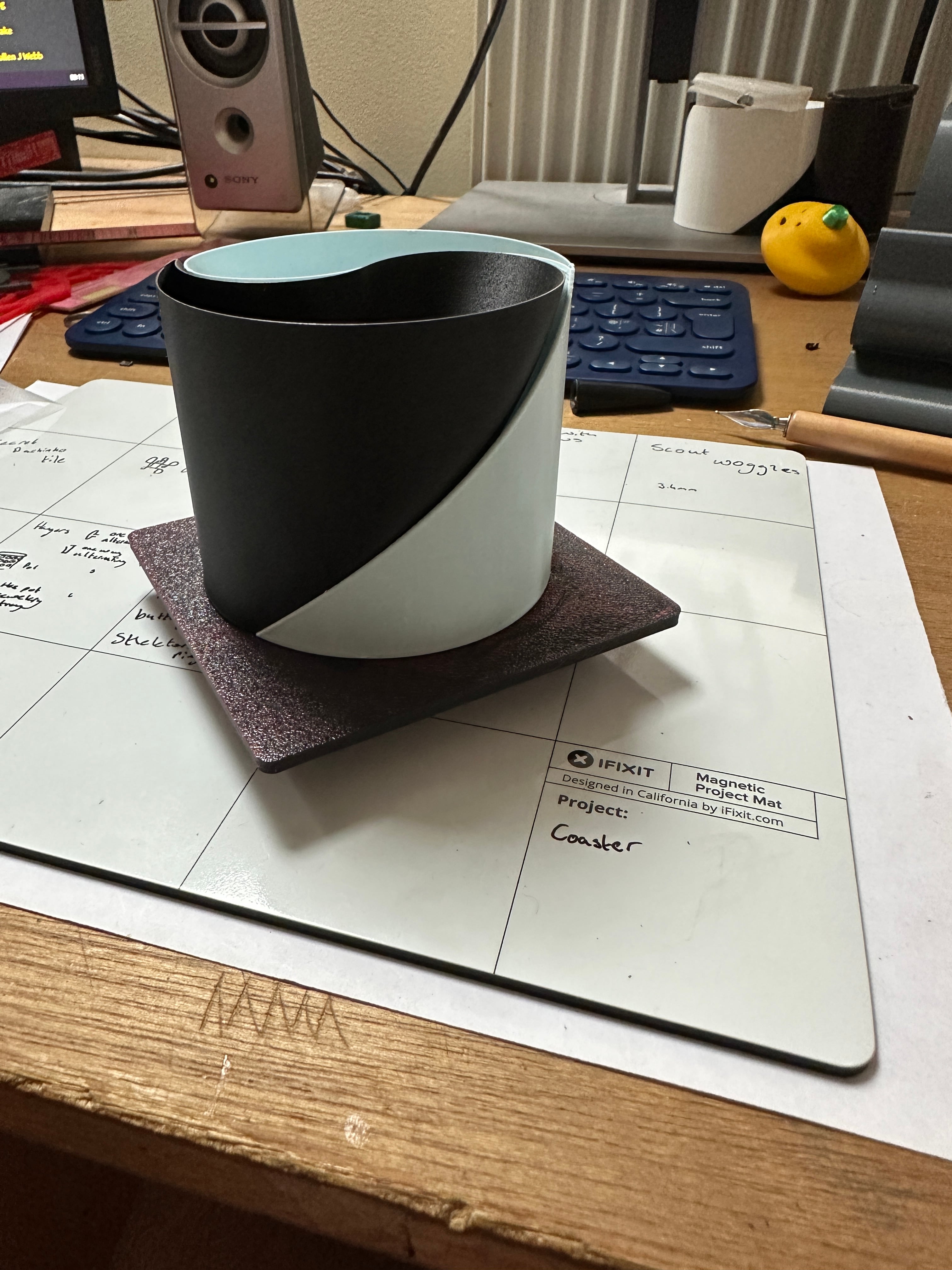 Coaster with ball feet 3d model