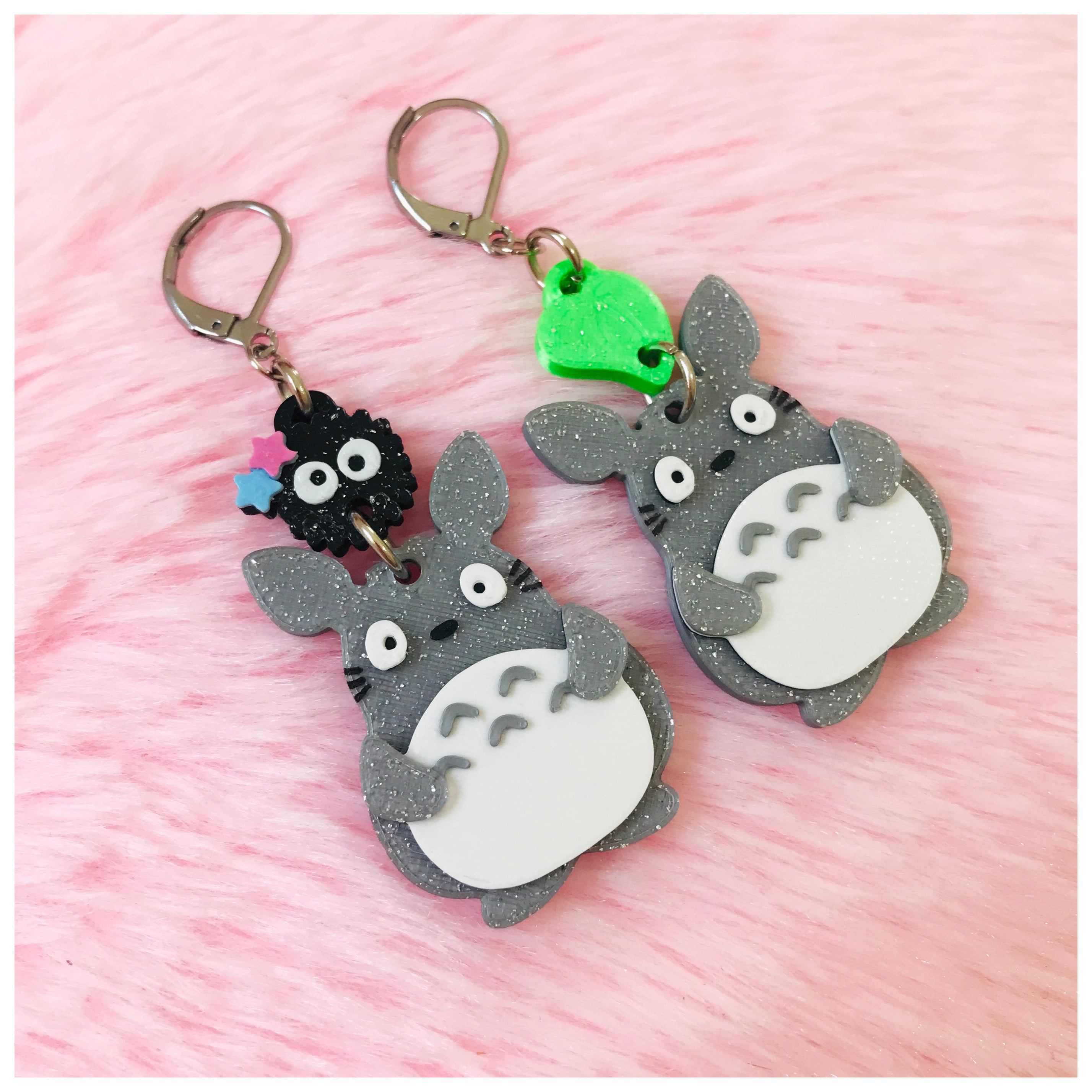 Totoro & Susuwatari Earrings 3d model