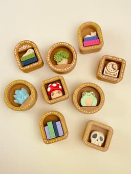 Mini Book Nook Clicker Keychain Fidget Toy Bundle 3d model