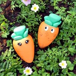 Carlo the Carrot Container 3d model