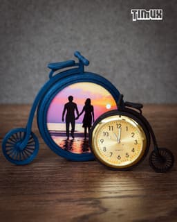 VINTAGE BICYCLE CLOCK HOLDER AND PHOTO FRAME 3d model