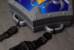 XL Hylian Shield Nintendo Switch Cartridge Case 3d model