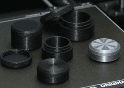 Threaded Jar 3d model