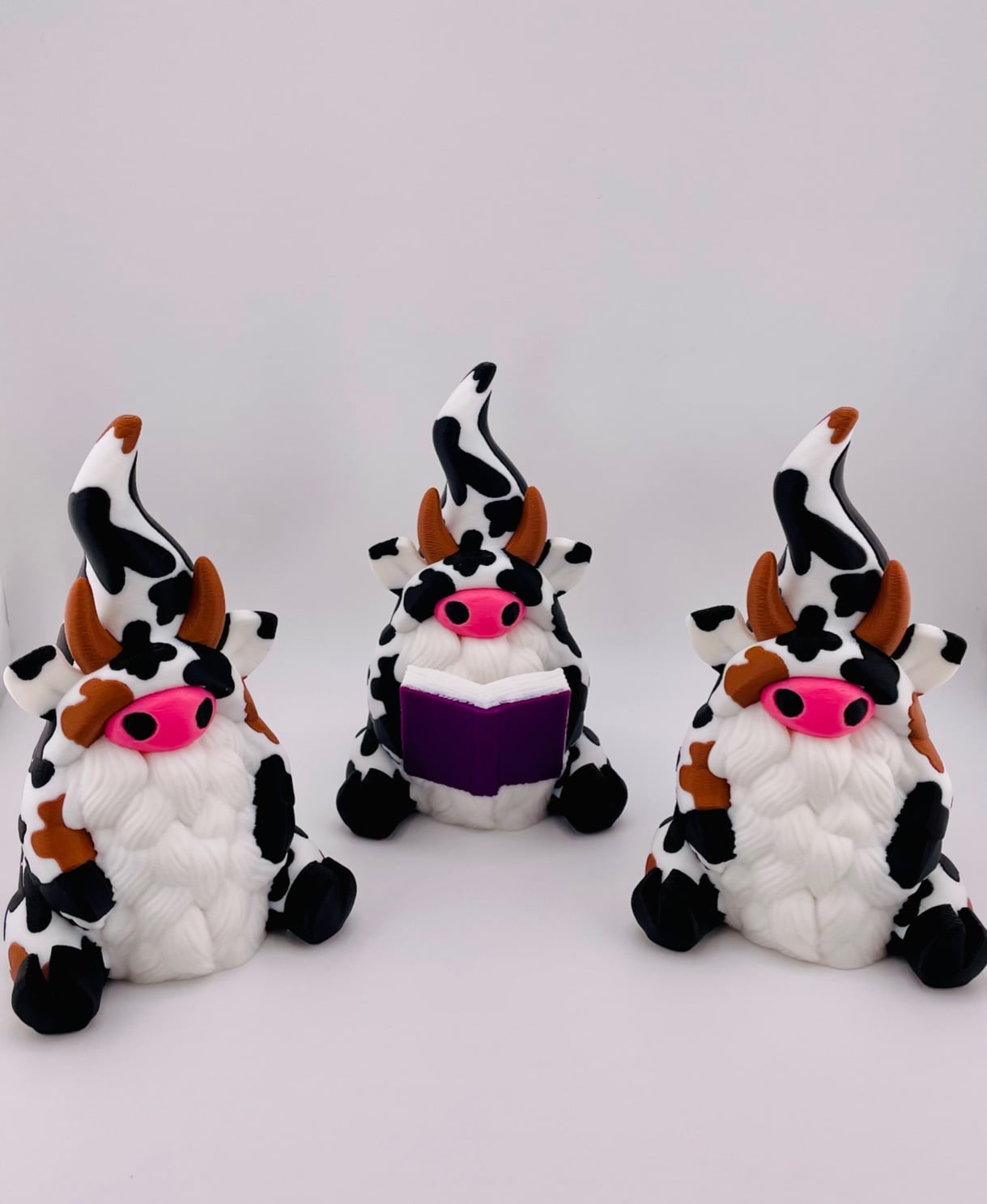 Cow Gnomes Sitting 3d model