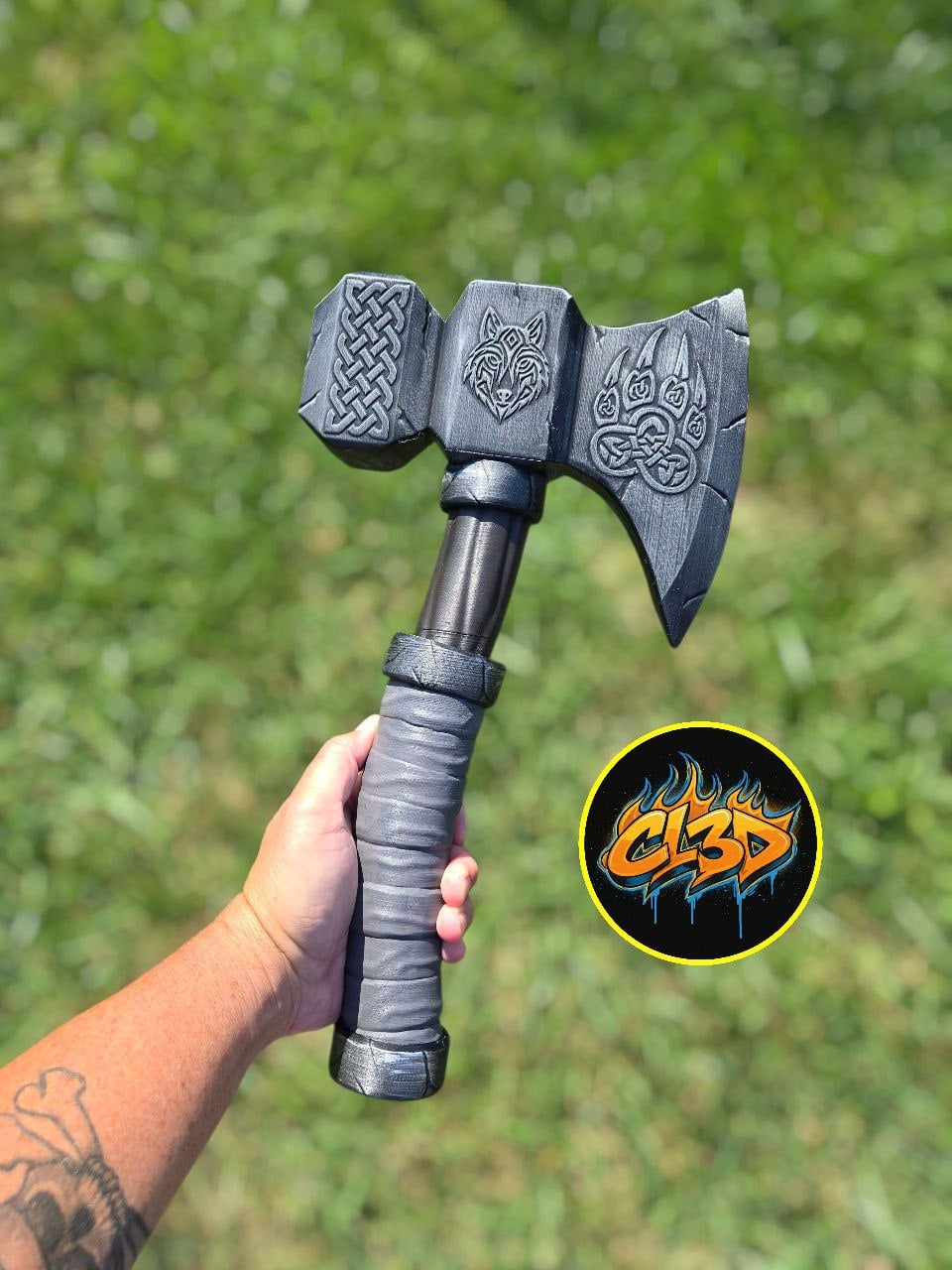 Wolf Blade Axe - Cosplay / Prop 3d model