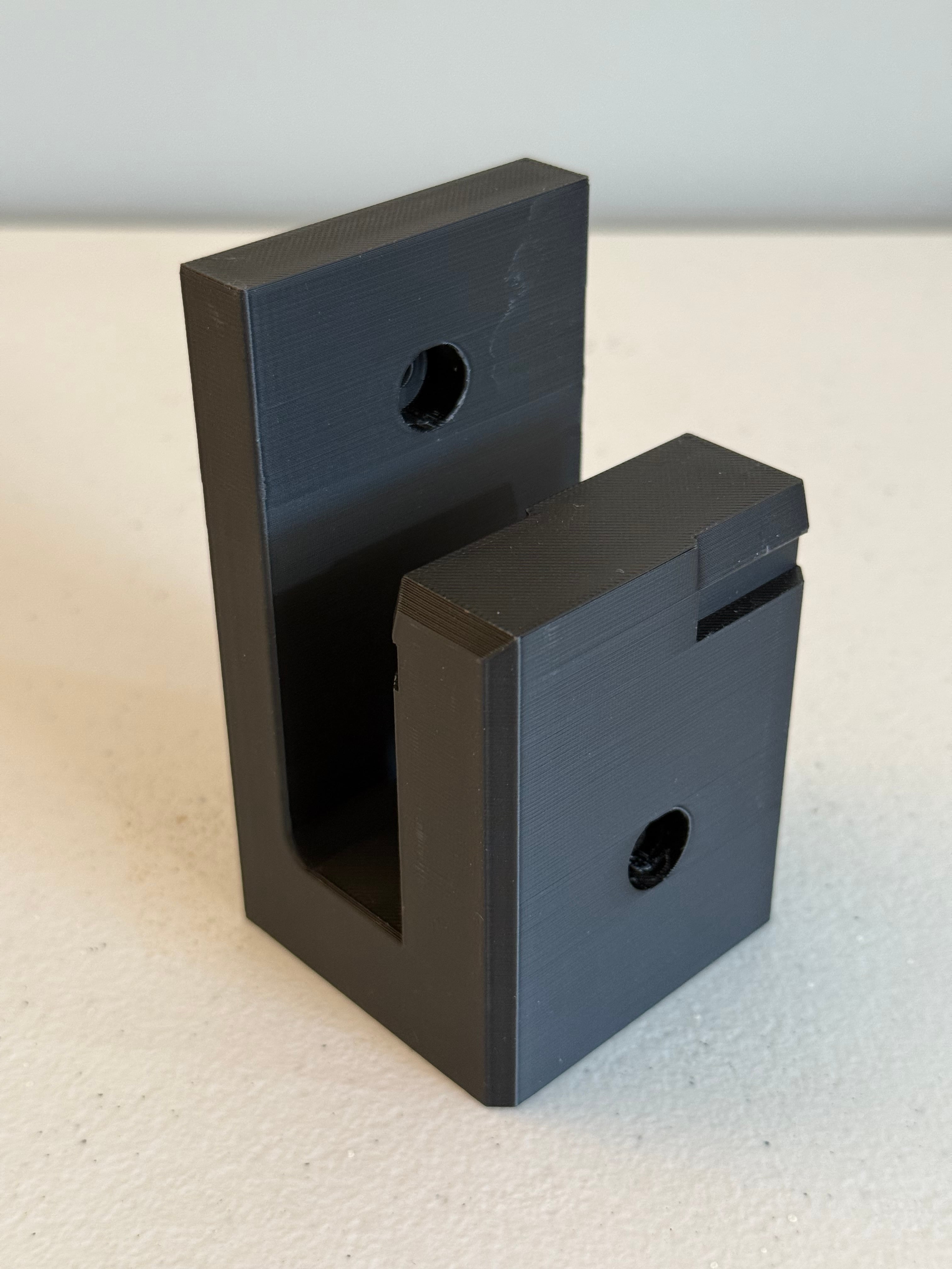 AR15 Wall Mount 3d model
