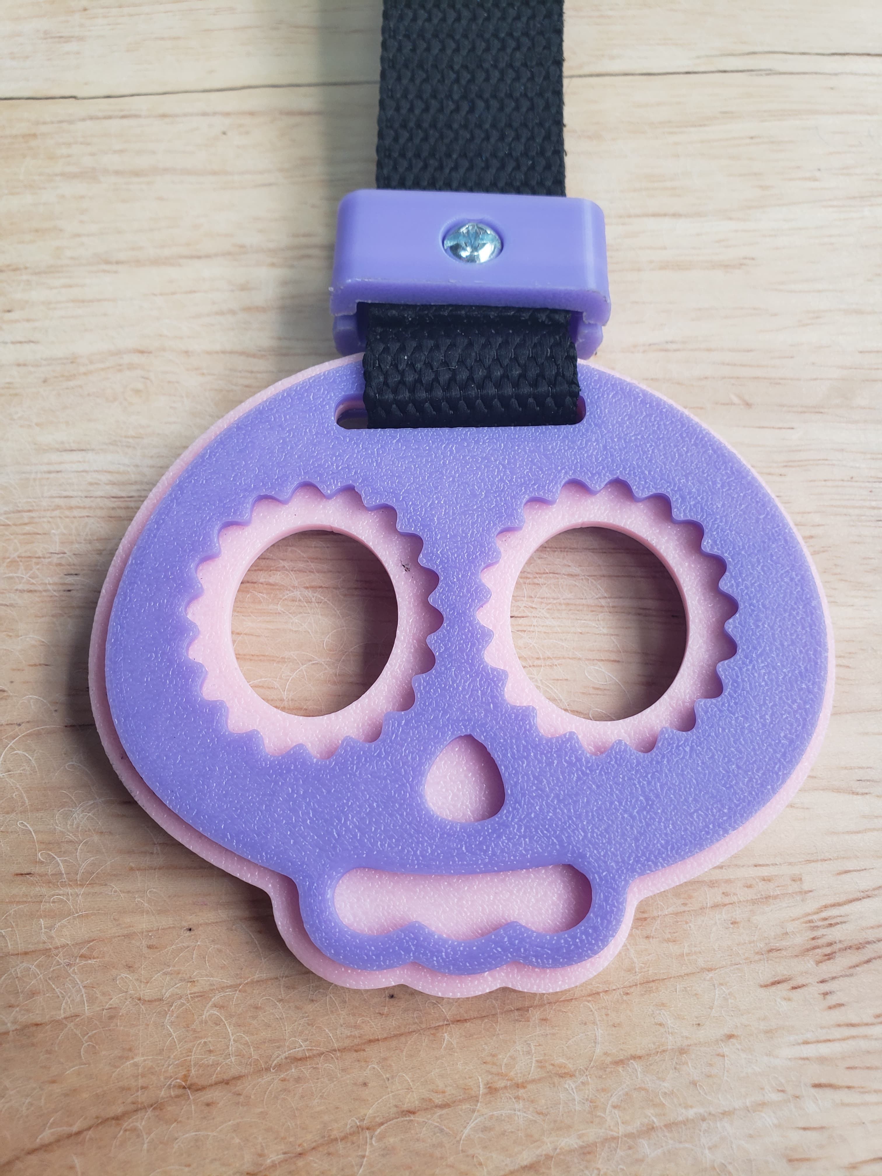 Multicolor Skull Char Charm (Tsurikawa Handle) 3d model