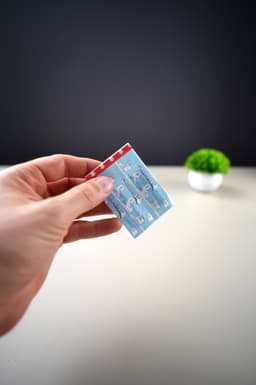 Adhesive Wall Clip for Paper 3d model