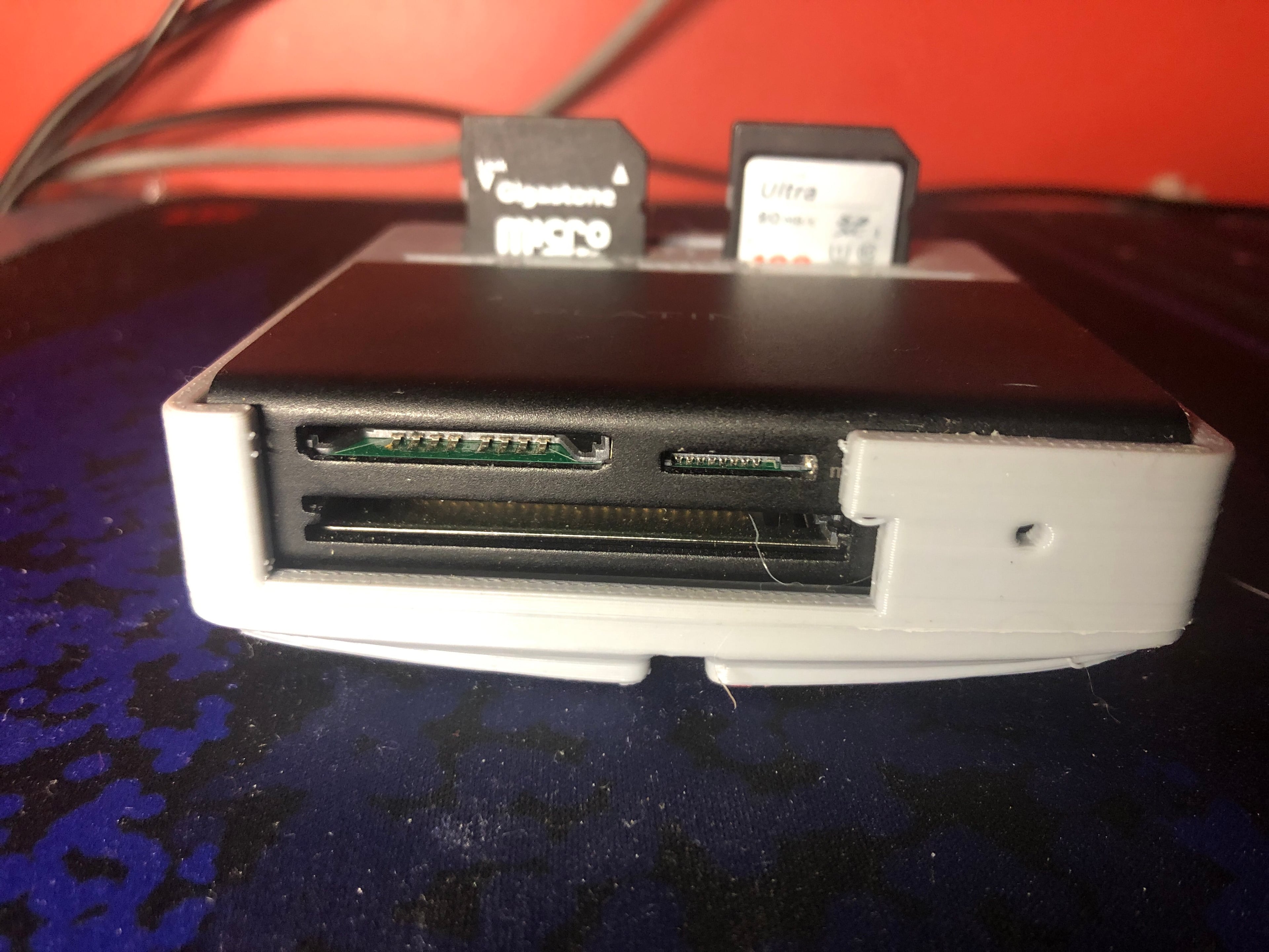 platinum card reader gridfinity v2.stl 3d model