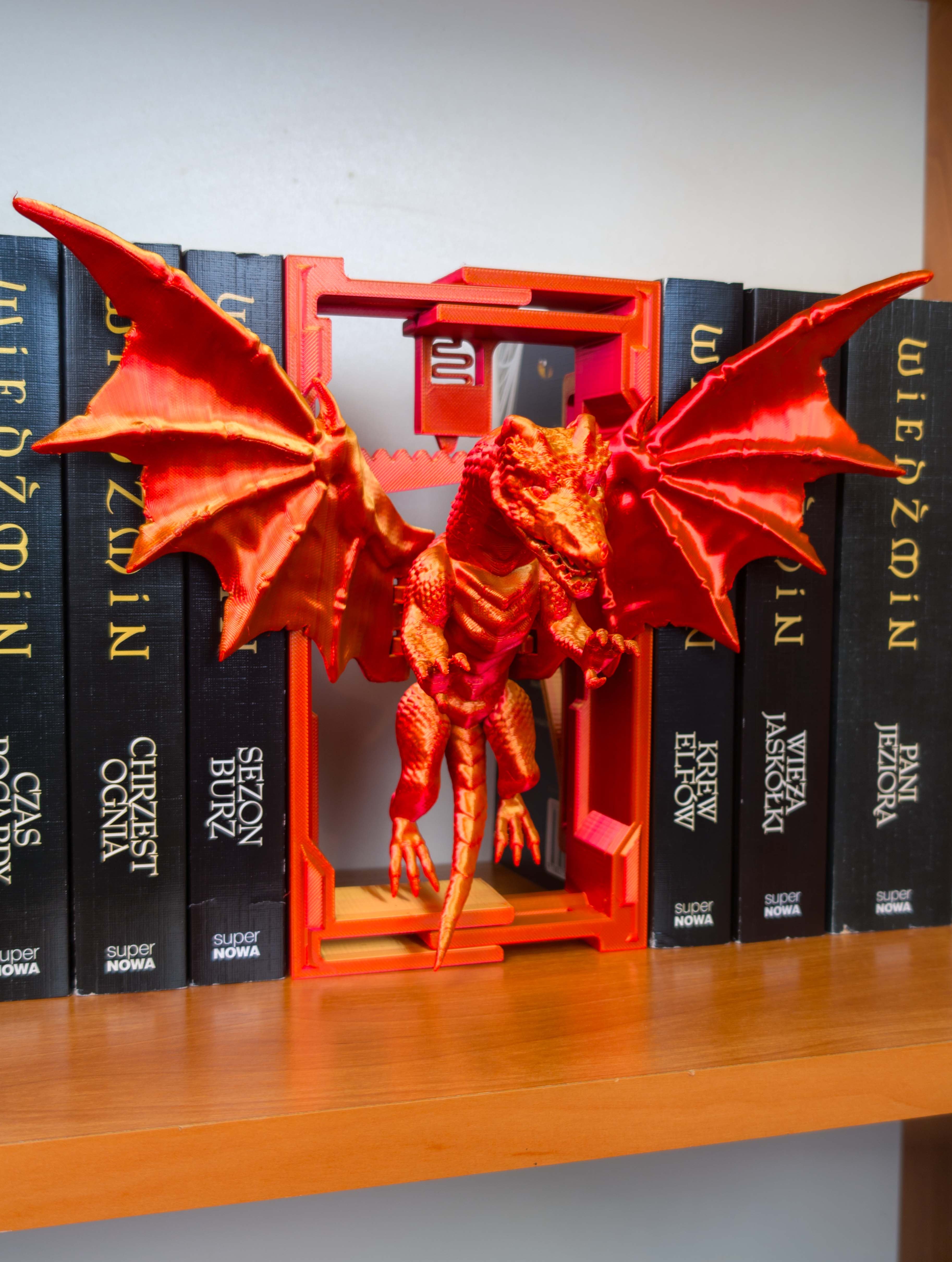 Flying Dragon Adjustable Book Nook 3d model