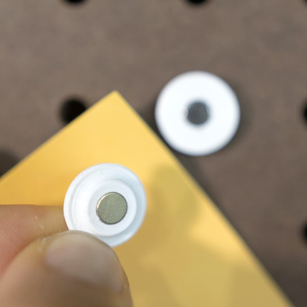Magnetic Tack // Peg Anything 3d model