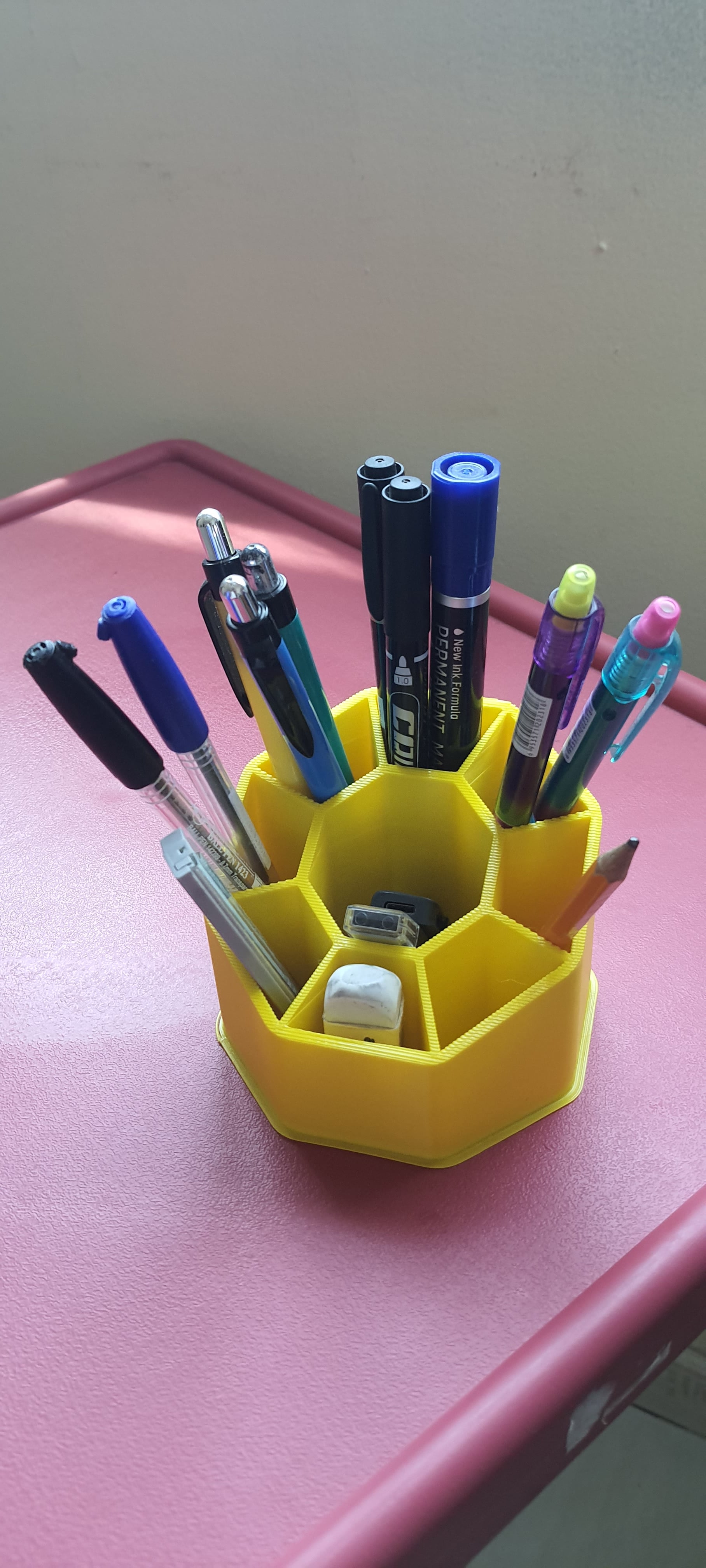 Pentagon penstand 3d model