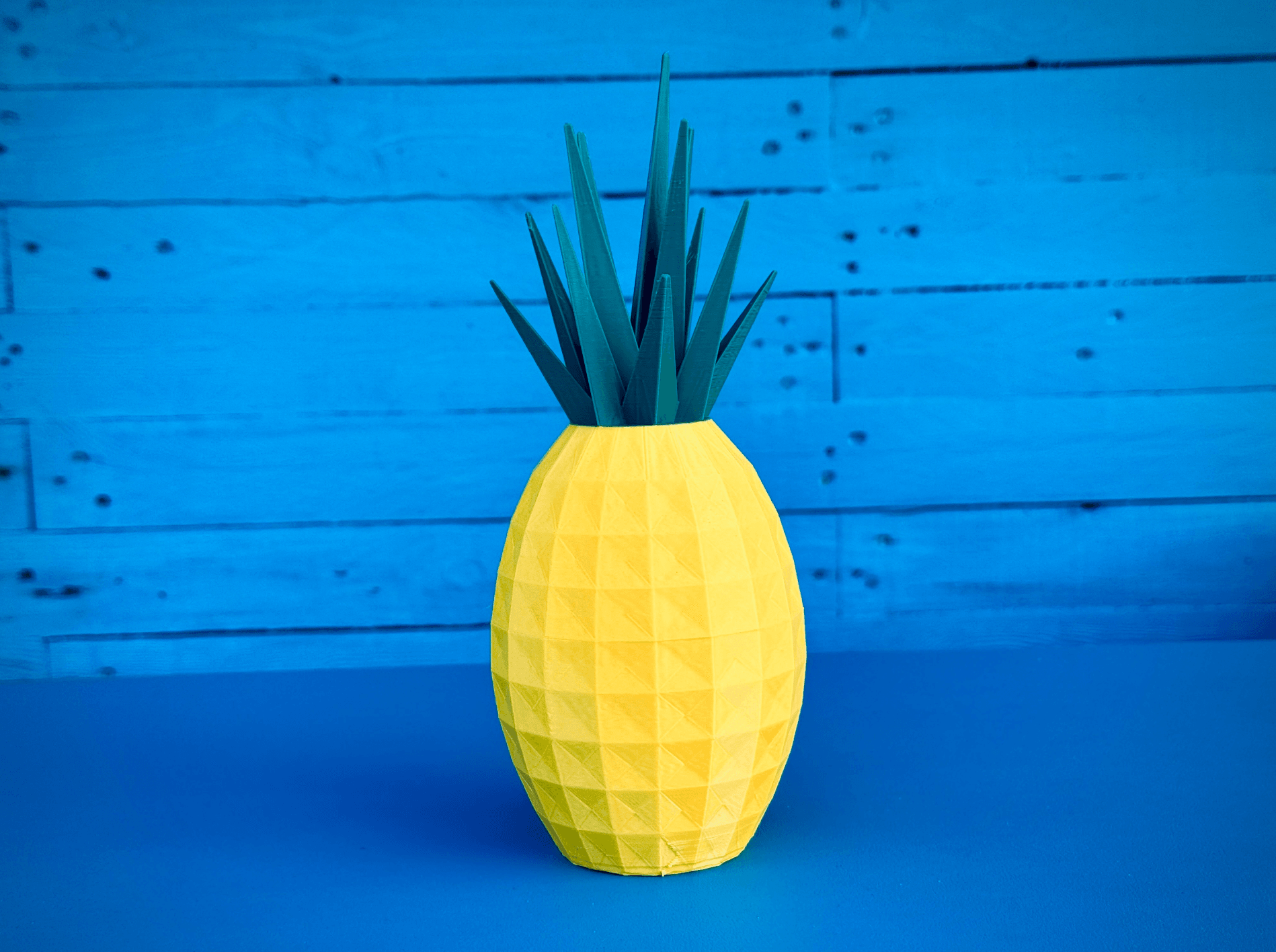 Pineapple Container 3d model