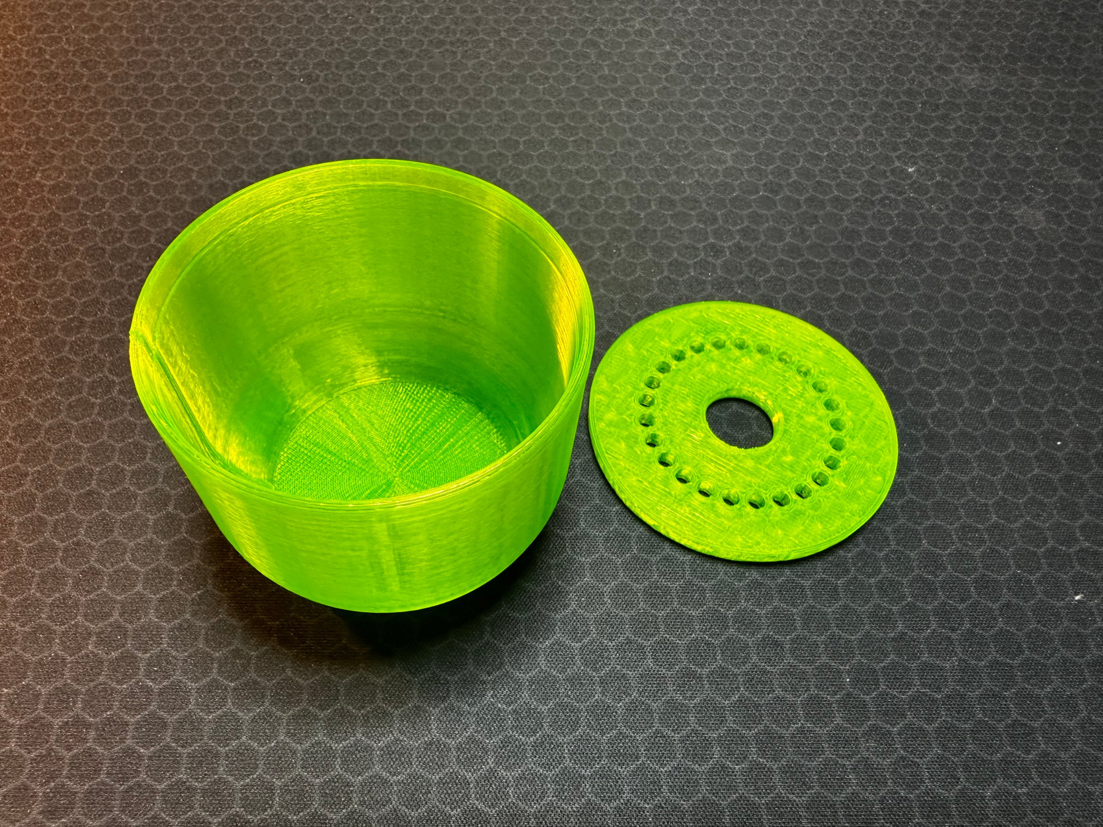 Propigation Station Pot 3d model