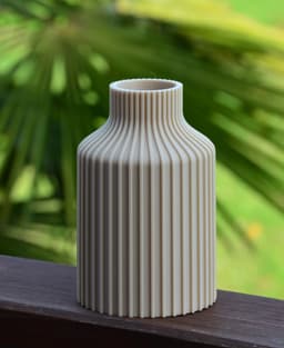 Erica | Modern Vase 3d model