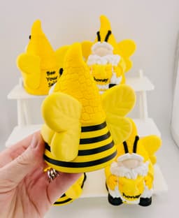 Bee Gnomes 3d model