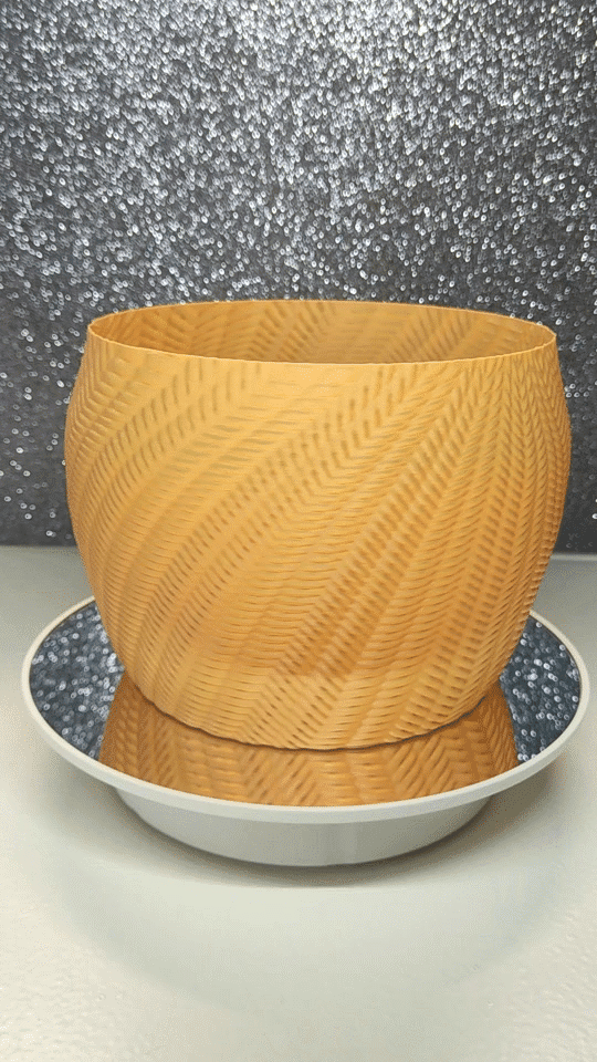 Hand-stitched crochet flowerpot vase 3d model