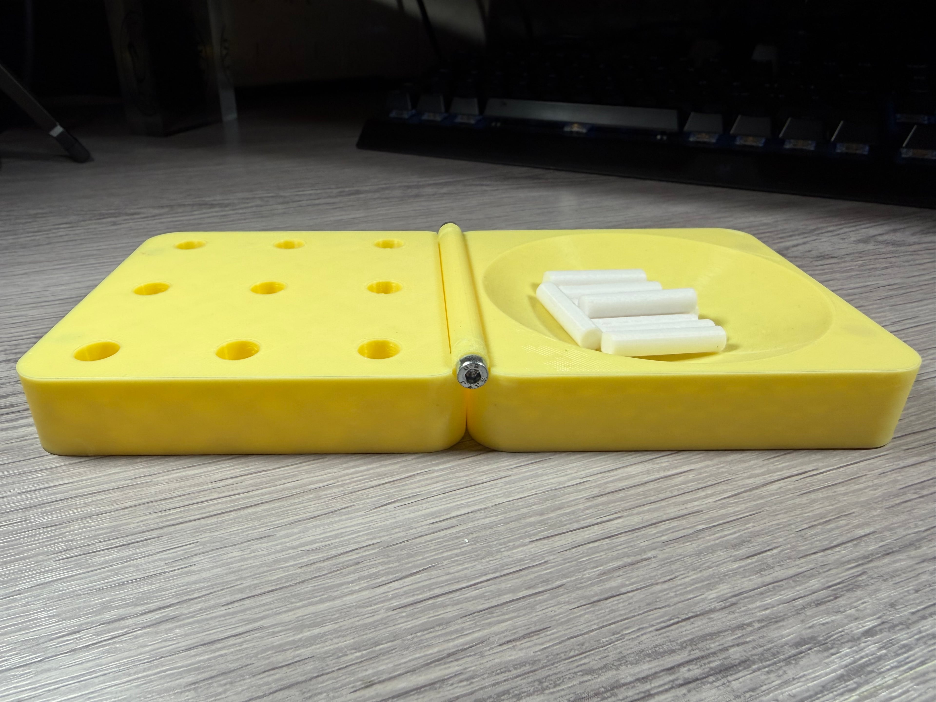 Foldable Nine-Hole Peg Test 3d model