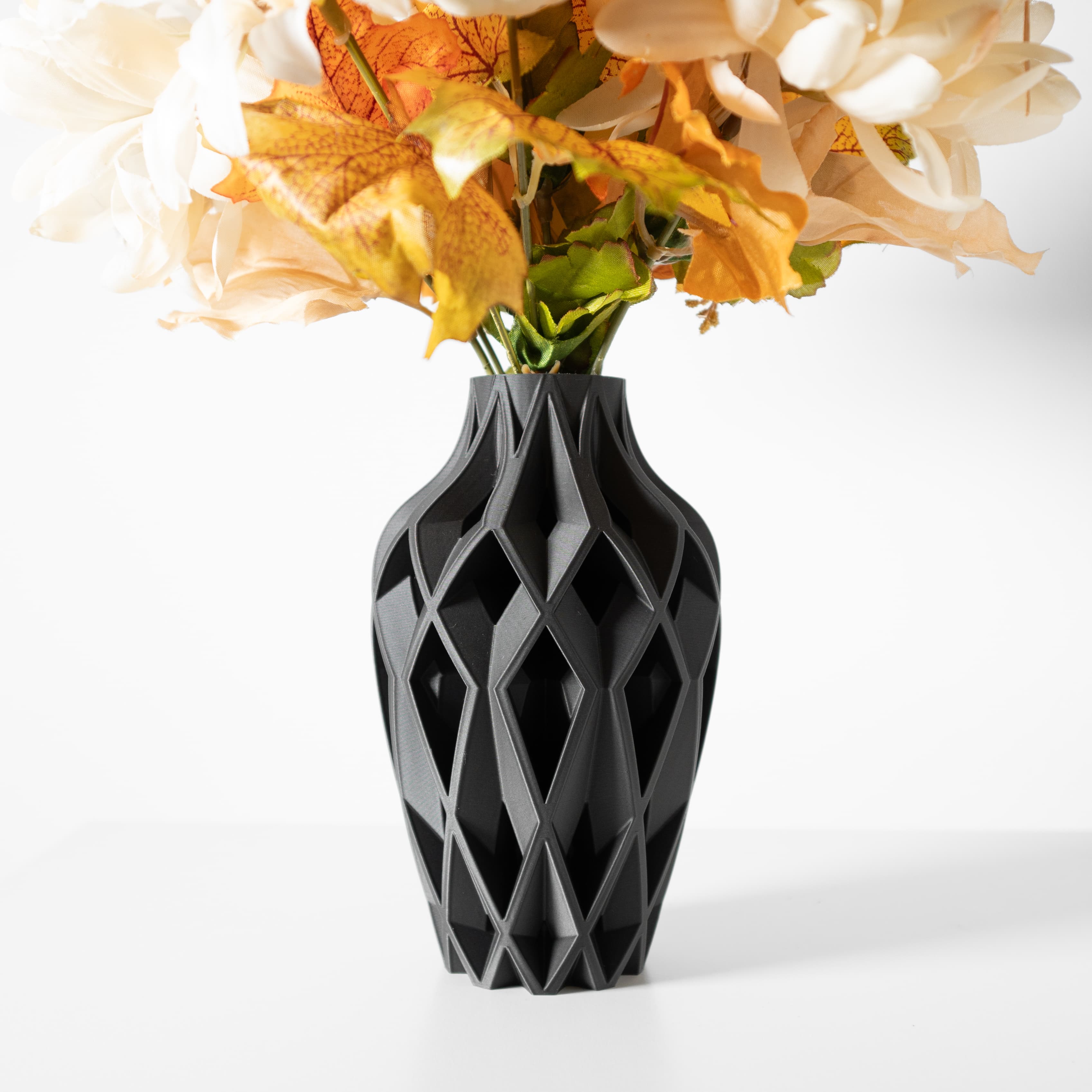 The Yano Vase, Modern and Unique Home Decor for Dried and Preserved Flower Arrangement | STL File 3d model