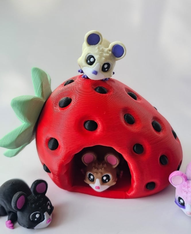 Strawberry Hut - Decor 3d model