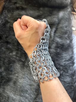 Elegant 3D-Printed Chainmail Slave Bracelet Design 3d model