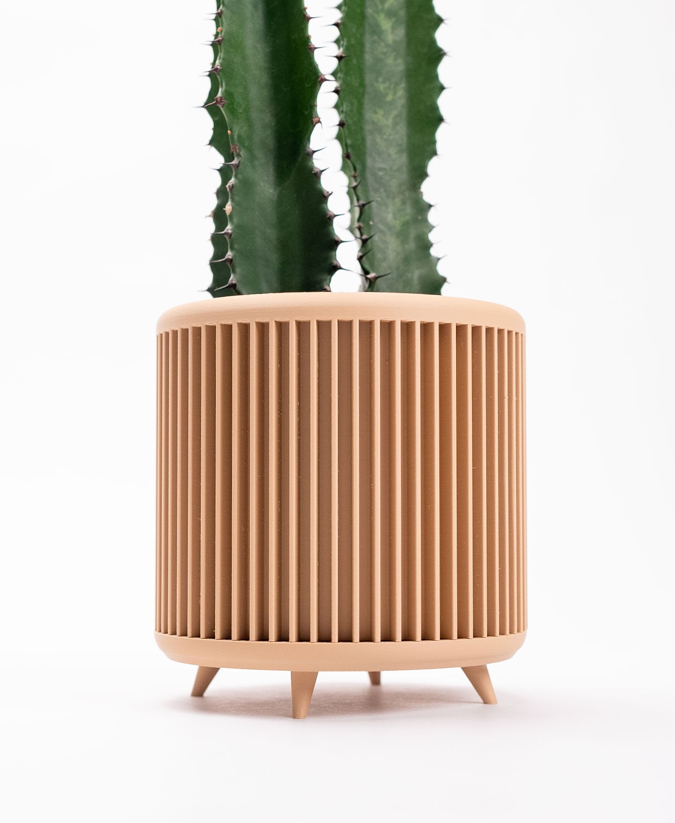 Planter with Legs - The Nelson 3d model