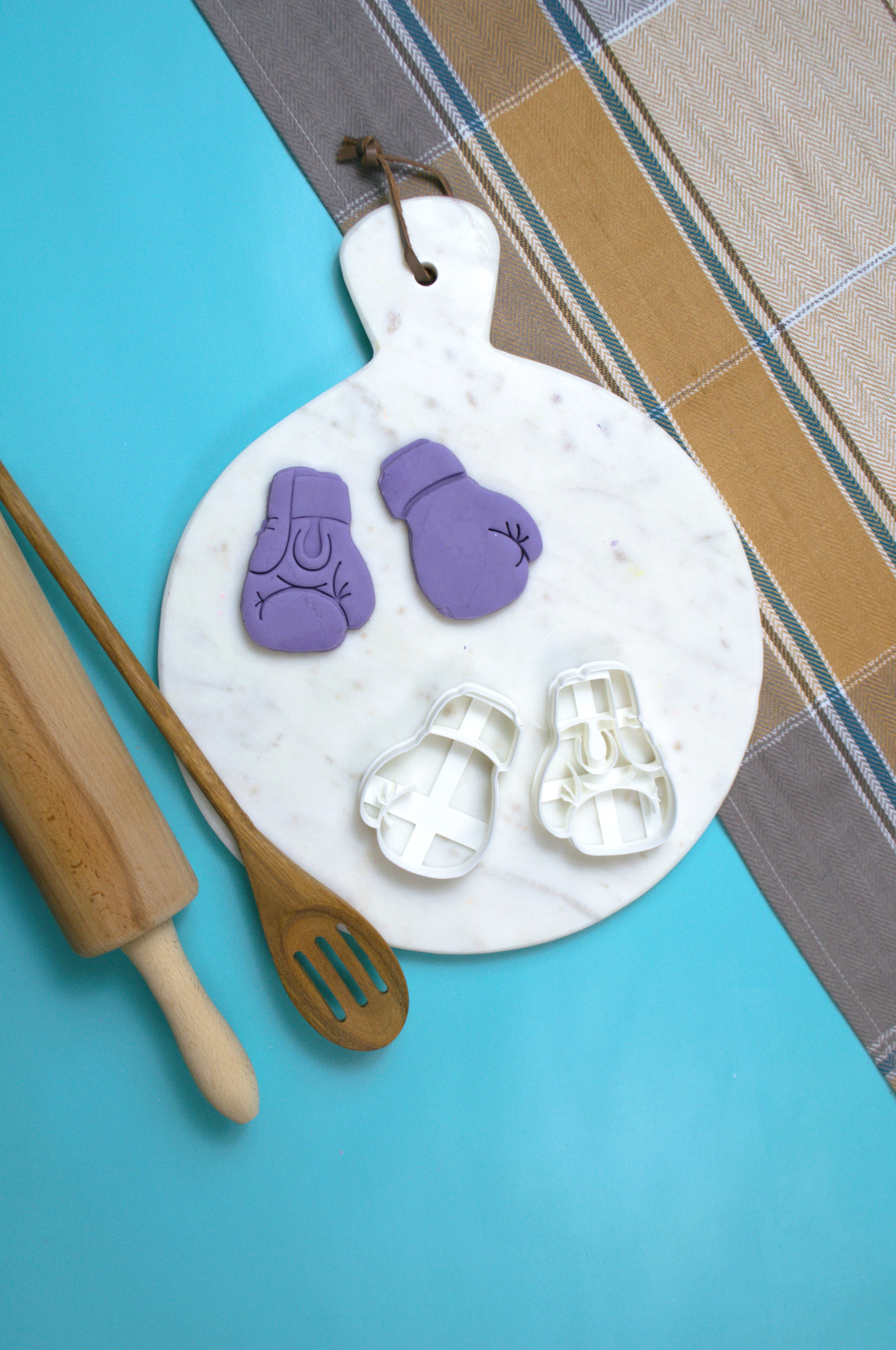 Boxing Glove Cookie Cutter Set 3d model