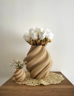 Twisted Vase 3d model