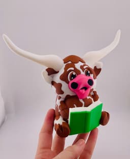 Texas Longhorn Cow Reading 3d model