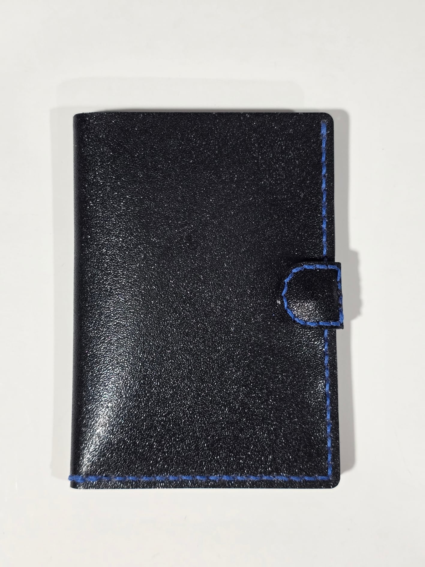 Customizable Passport Wallet 3d model